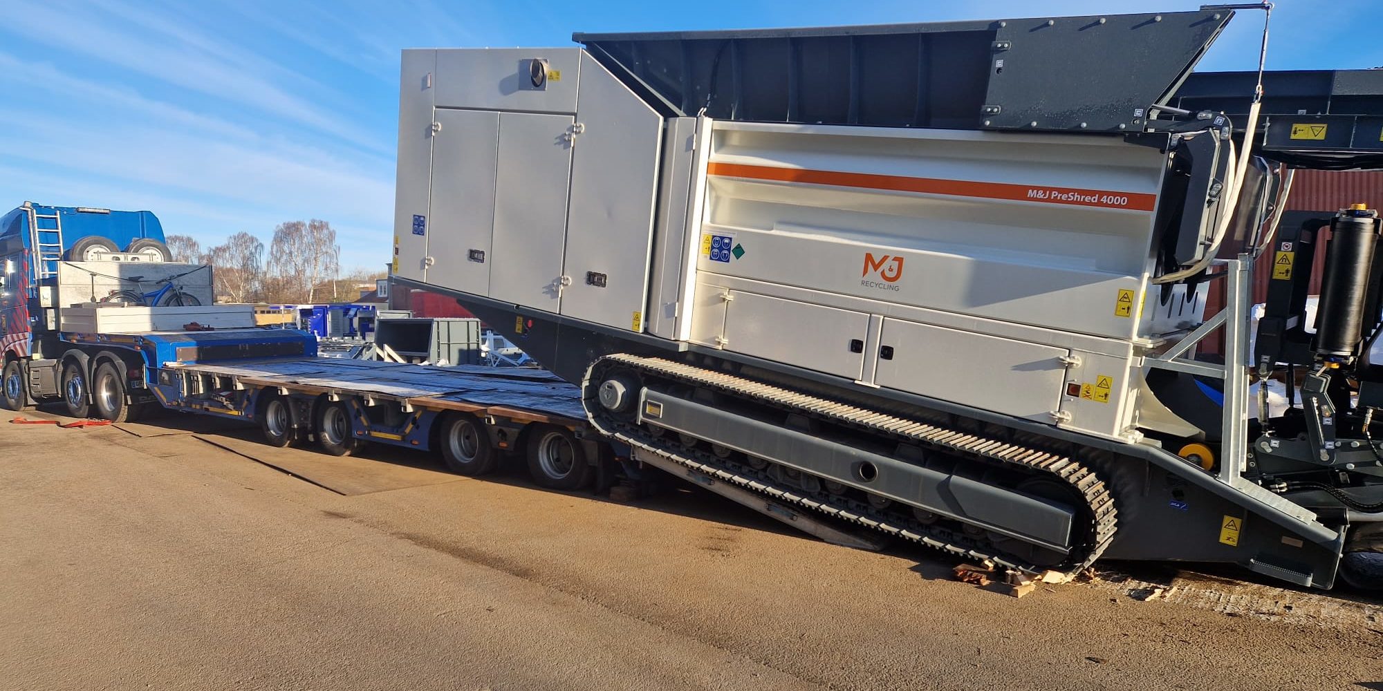 Transport par convoi exceptionnel Concasseur Transport par convoi exceptionnel Concasseur