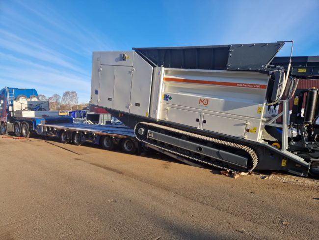 Transport par convoi exceptionnel Concasseur Transport par convoi exceptionnel Concasseur
